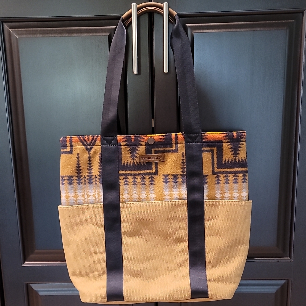 Pendleton Tan And Black Patterned Handbag - image 1